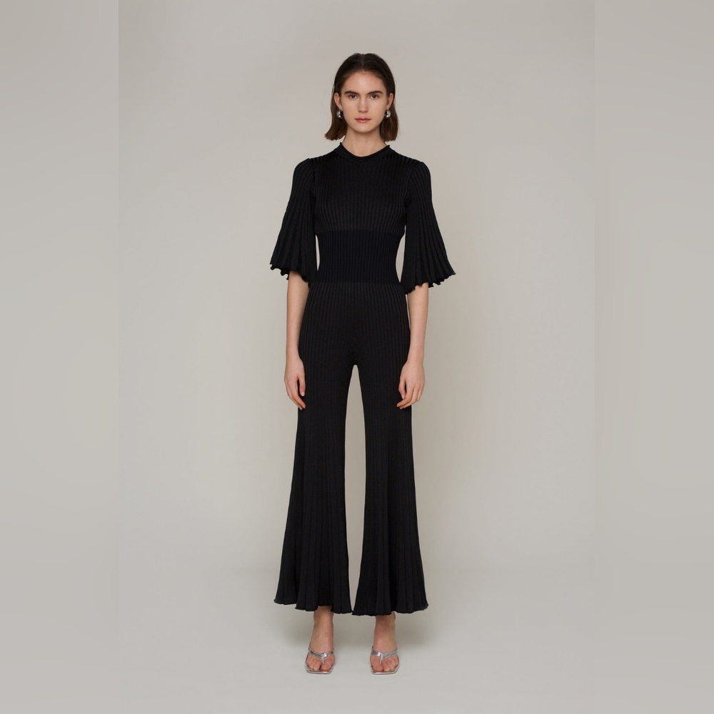AMYLYNN The Bae Wide Leg Fitted Knit‎ Jumpsuit in Black
